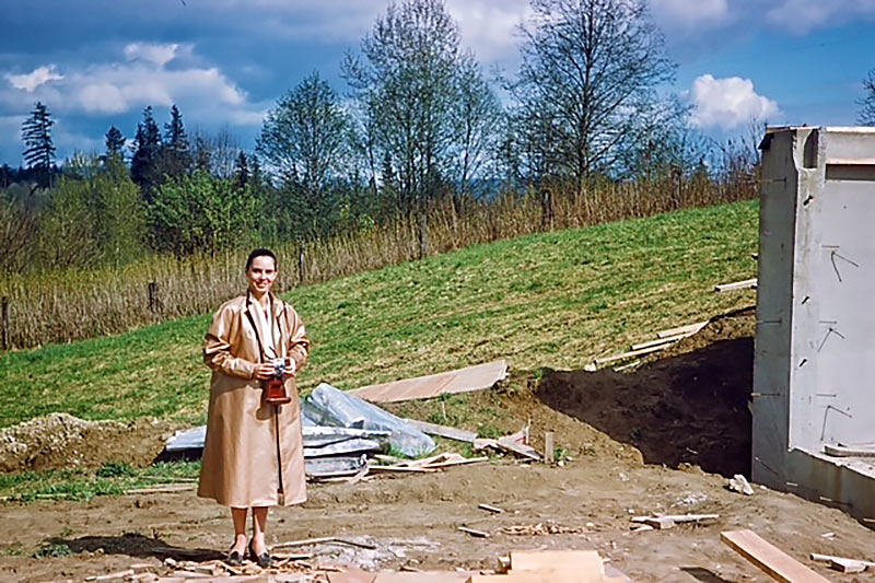 Colin's-Mom-w-Camera