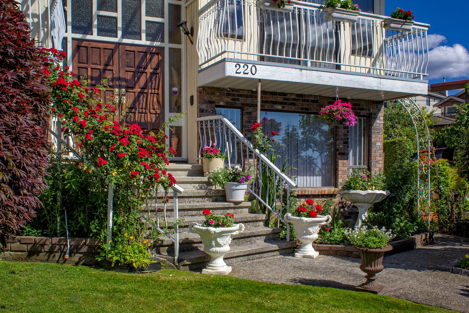 Day-309---Painted-Urns