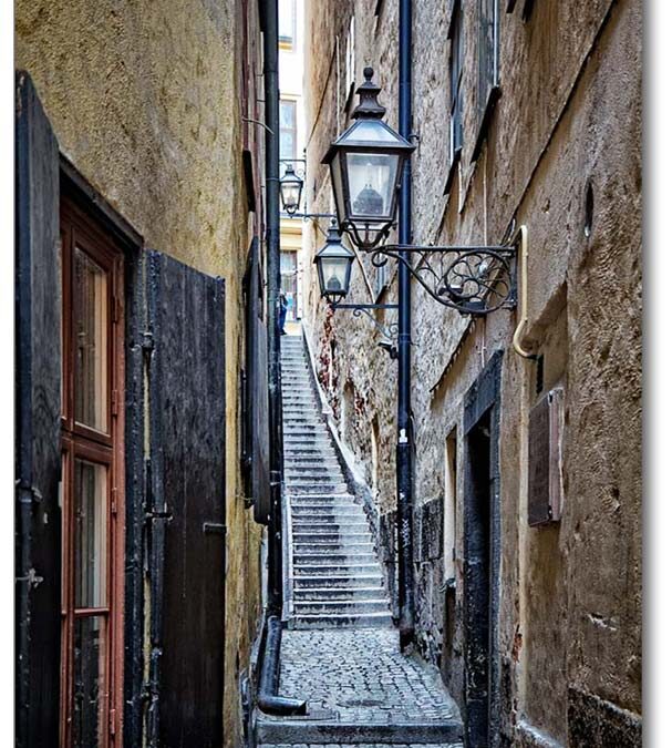 Stairs-in-the-Gamla-Stan-Web