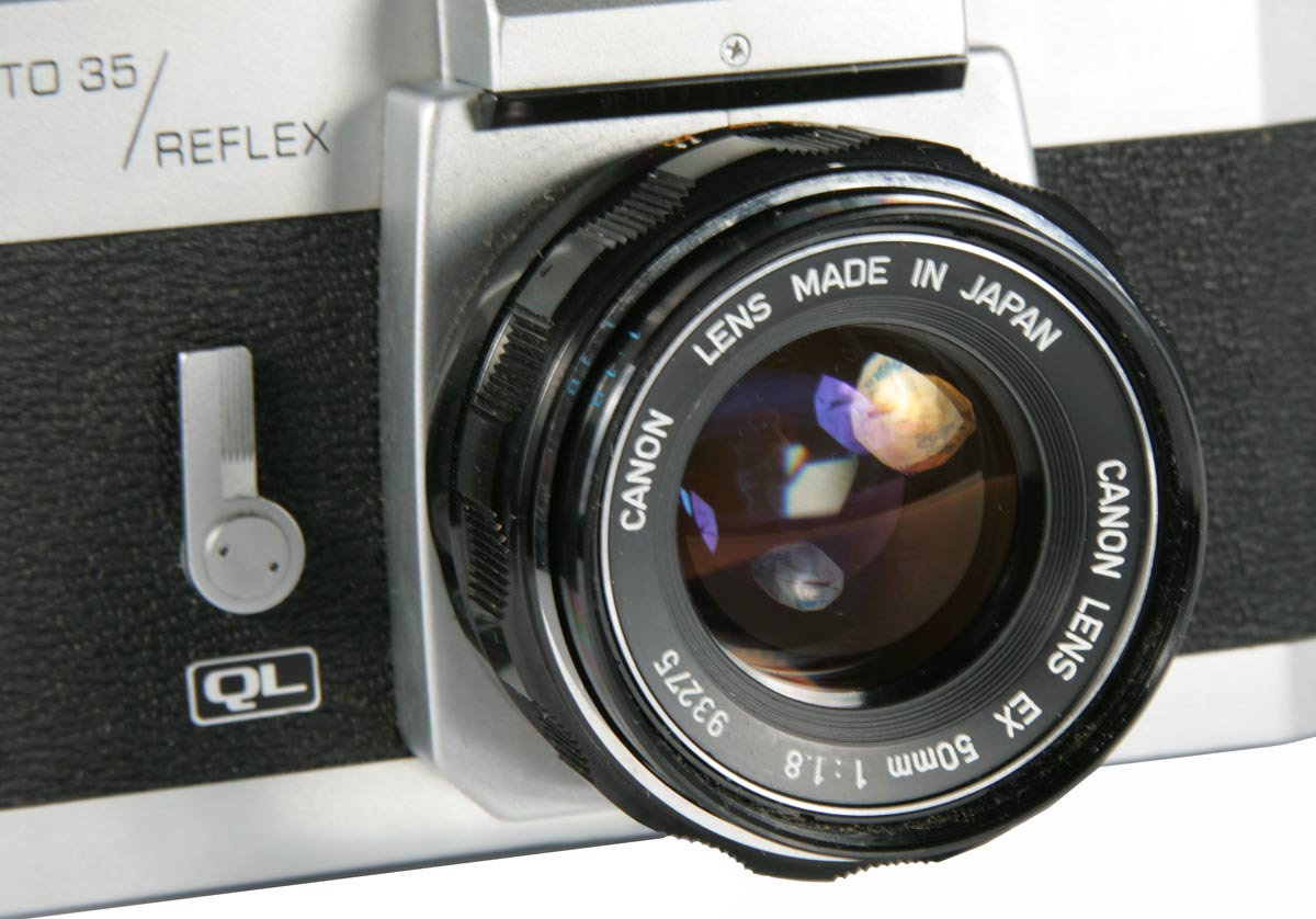 Bell & Howell Auto 35 Reflex Camera