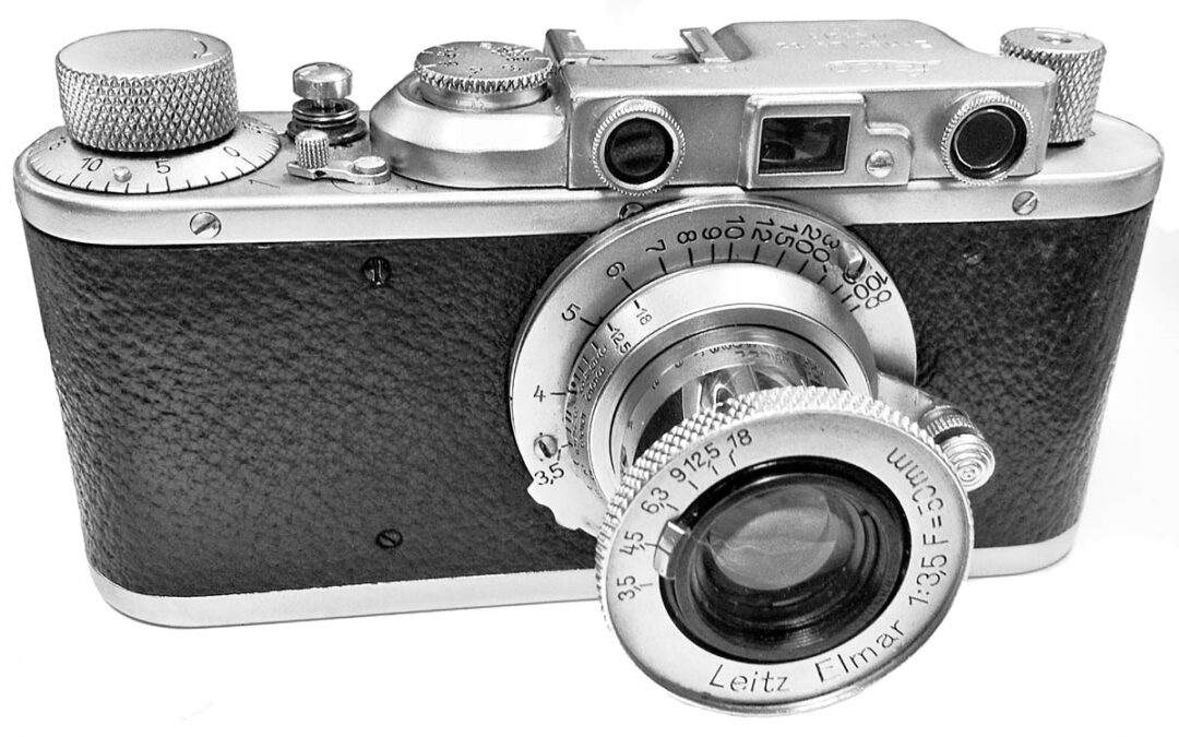 Leica-II-Web