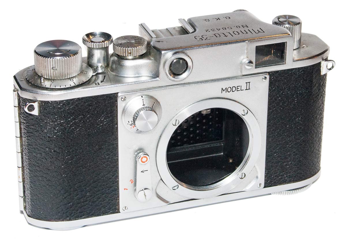 Minolta 35 Model II Camera