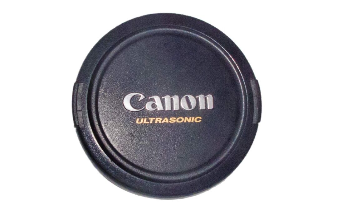 Modern-Lens-Cap