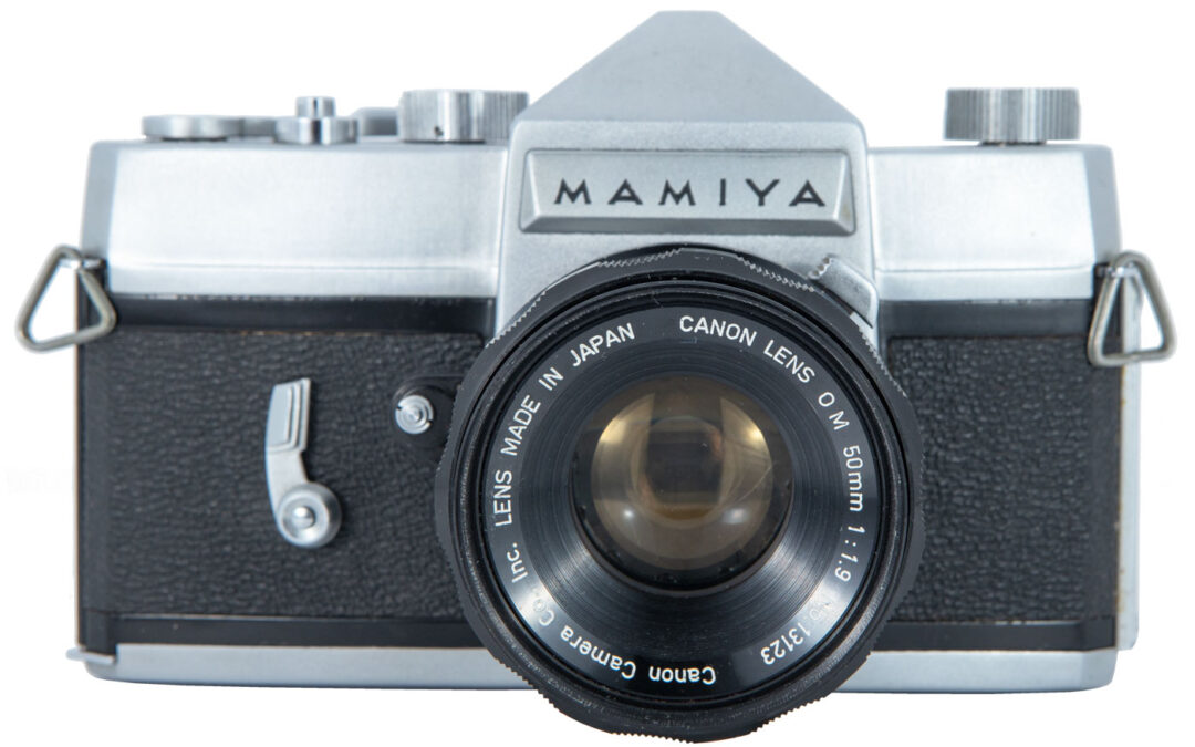 Mamiya-Front-w-Lens