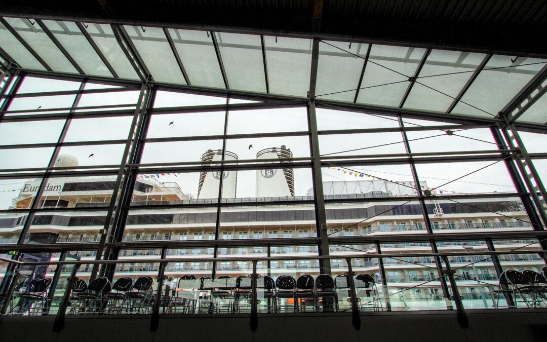 Holland America Eurodam