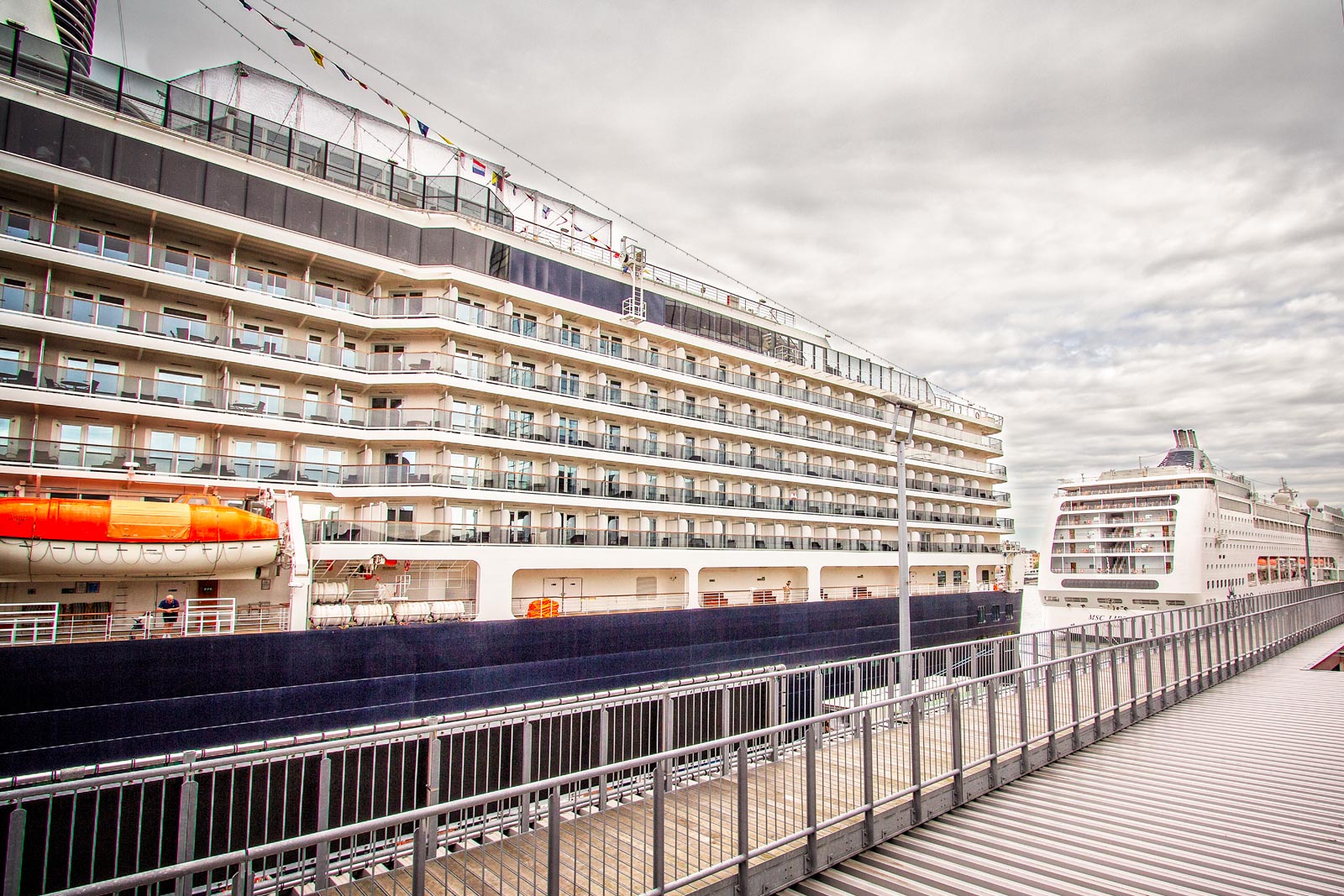 Holland America Eurodam Holland America Eurodam